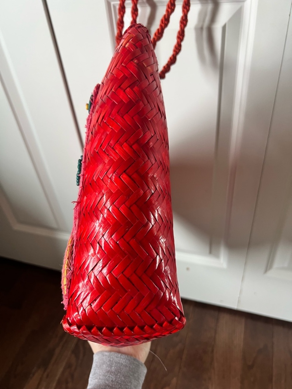 Vintage Red Woven Tote Bag with Decorative Fish and Shell Accents by Oggi Domani - Picture 6 of 14
